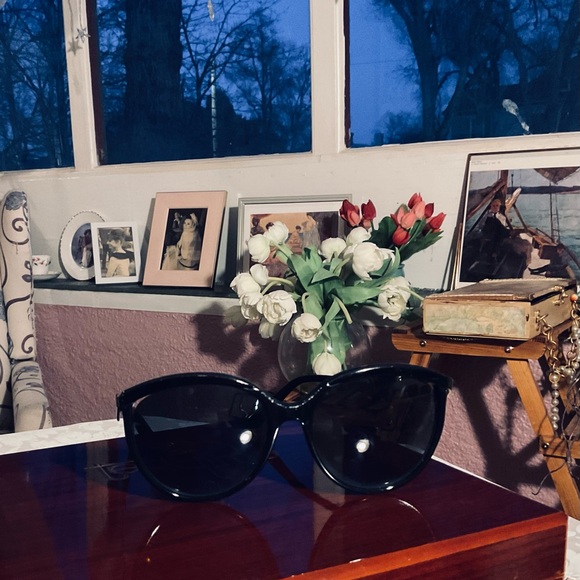 STUNNING DIOR BLUE & BLACK SUNGLASSES - Picture 2 of 12